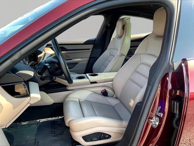 Used 2022 Porsche Taycan RWD image 20