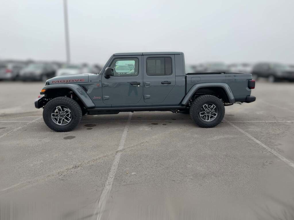 New 2026 Jeep Gladiator Mojave image 6
