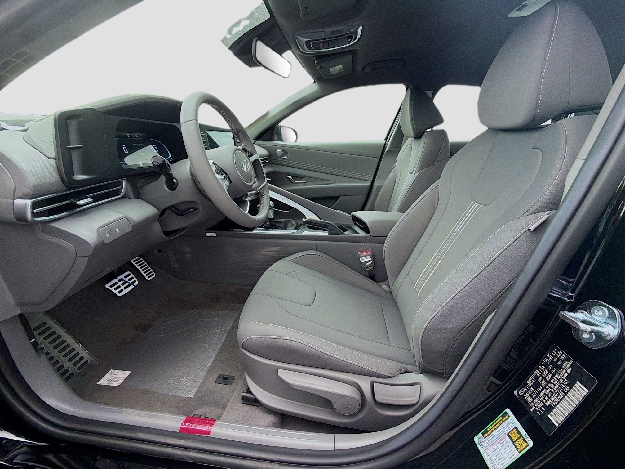 New 2026 Hyundai Elantra Sport FWD image 15