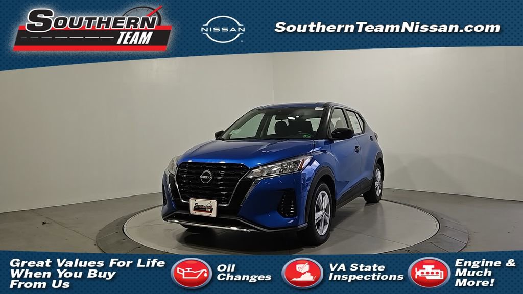 New 2025 Nissan Kicks Play S