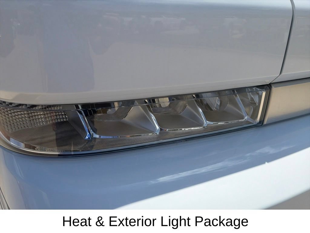 Used 2024 Chevrolet Brightdrop 600 w/ Commercial Equipment Package AWD/4WD image 16