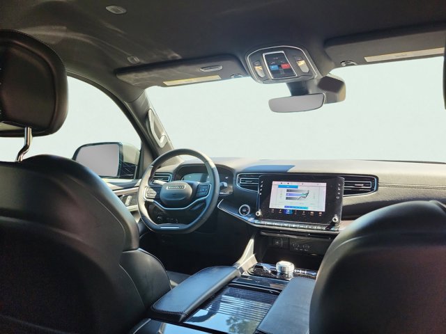 Certified 2022 Jeep Wagoneer Series I AWD/4WD image 21