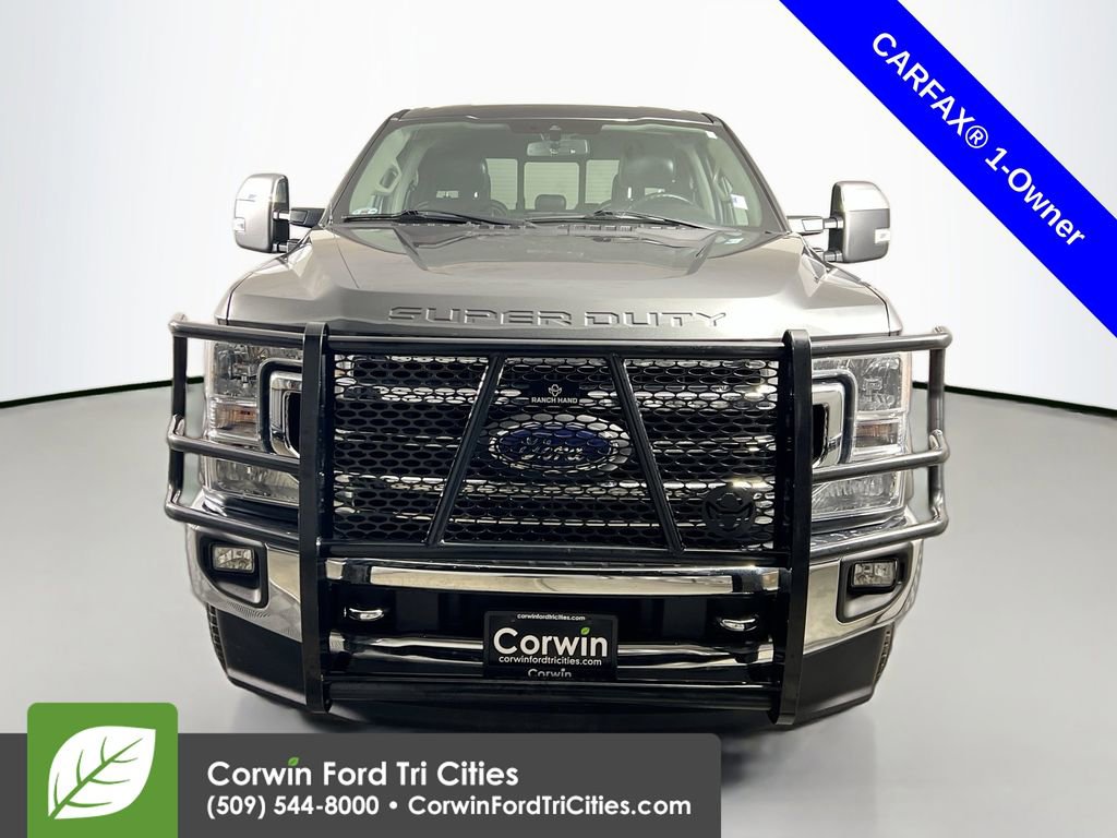 Used 2020 Ford F350 Lariat w/ Chrome Package image 4