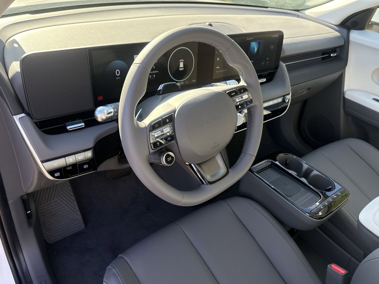 New 2025 Hyundai Ioniq 5 SEL image 16