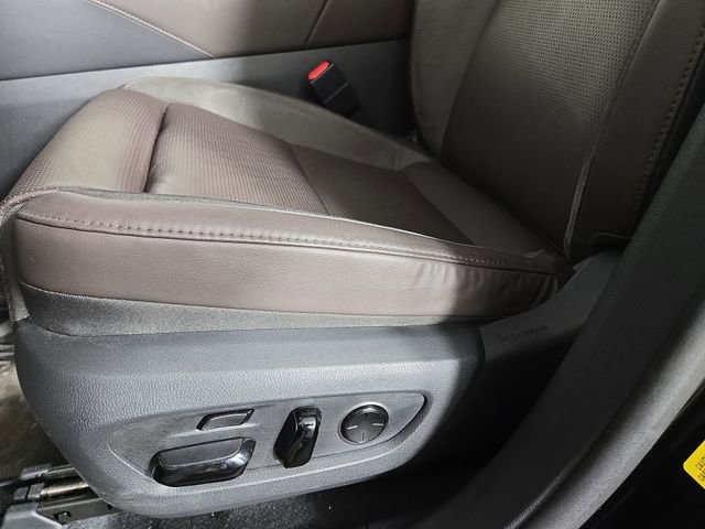 Used 2024 Lexus RX 350 AWD w/ Convenience Package image 31