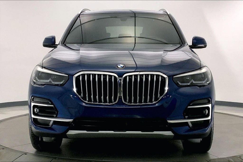 Used 2023 BMW X5 xDrive40i image 2