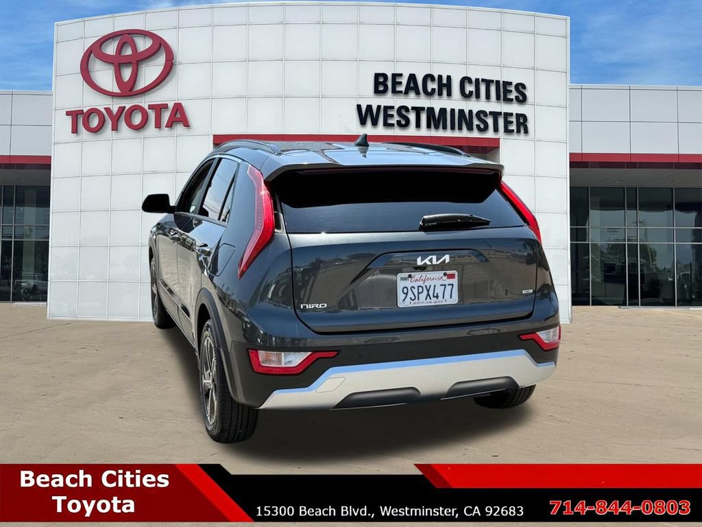Used 2025 Kia Niro EX FWD image 9