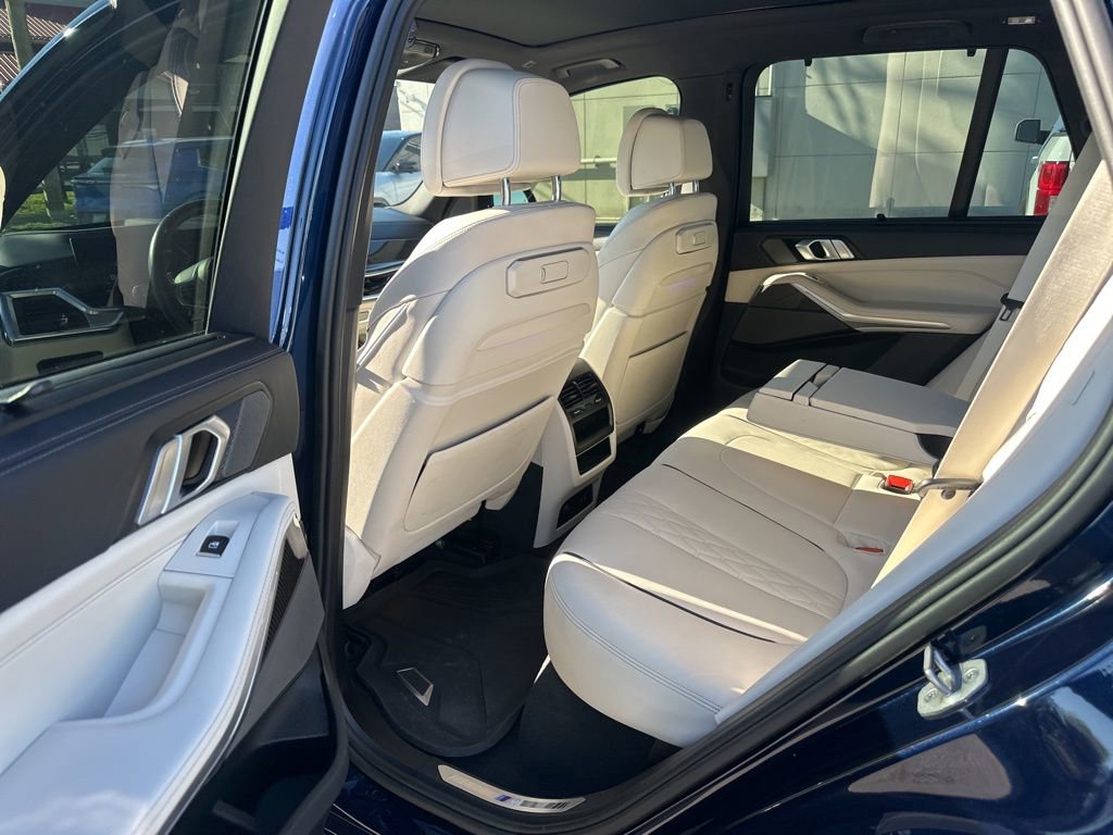 Used 2024 BMW X5 M60i AWD/4WD image 6