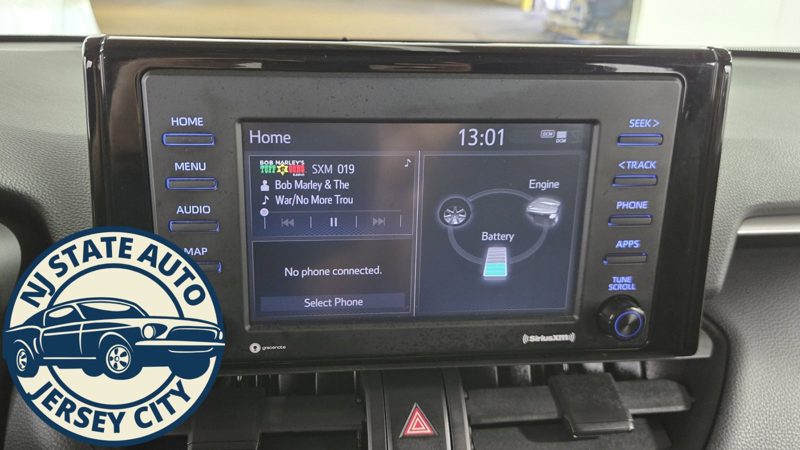 Used 2020 Toyota RAV4 XLE image 13