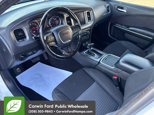Used 2023 Dodge Charger SXT RWD image 12
