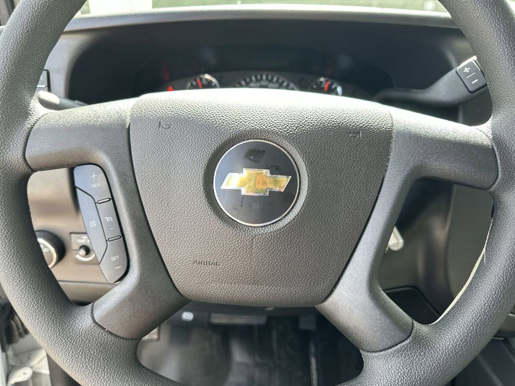 New 2025 Chevrolet Express 3500 w/ Power Convenience Package image 19