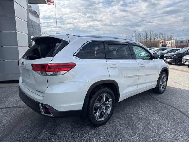 Used 2019 Toyota Highlander Limited Platinum AWD/4WD image 7