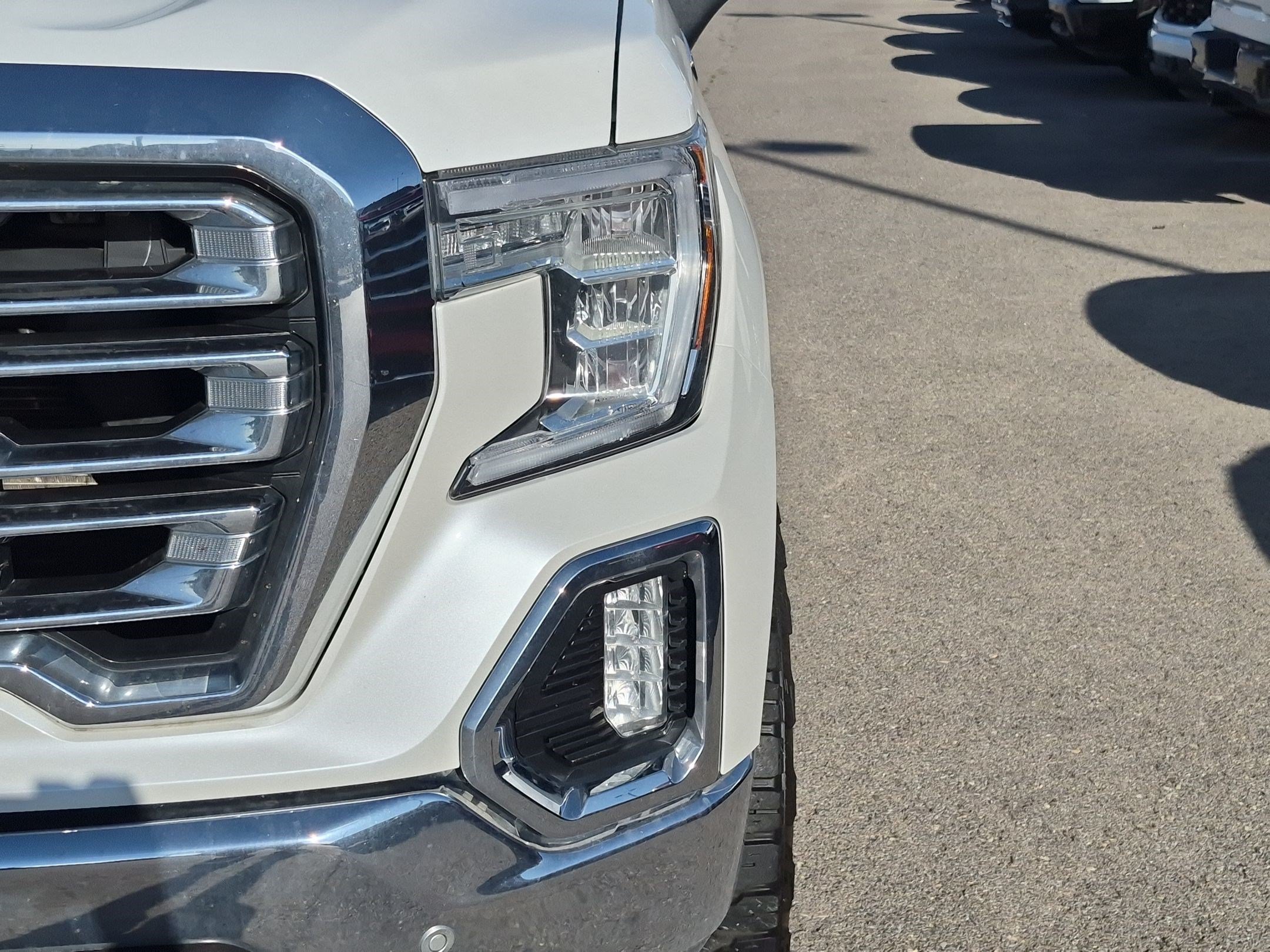 Used 2020 GMC Sierra 1500 SLT w/ SLT Convenience Package AWD/4WD image 10