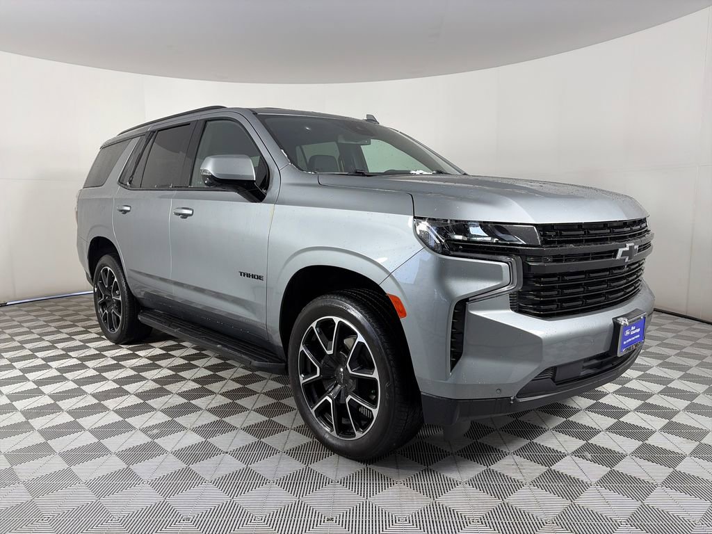 Used 2024 Chevrolet Tahoe RST w/ Luxury Package AWD/4WD image 1