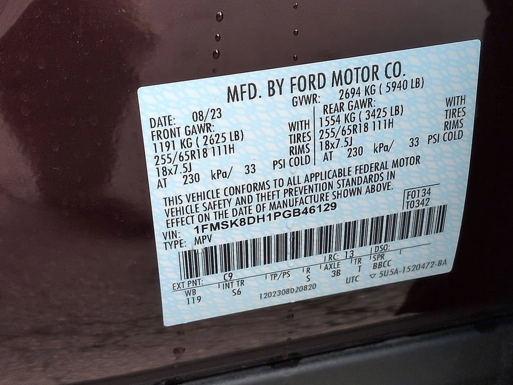 Used 2023 Ford Explorer XLT w/ Equipment Group 202A image 35
