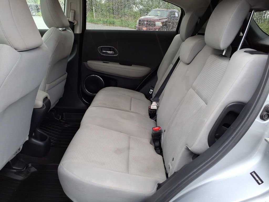 Used 2019 Honda HR-V EX image 18