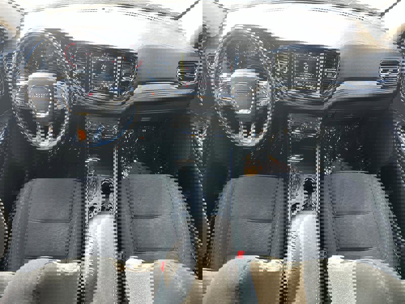 Used 2021 Dodge Durango SXT w/ 3rd Row Seating Group image 10