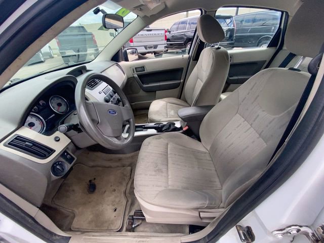 Used 2008 Ford Focus SE FWD image 16