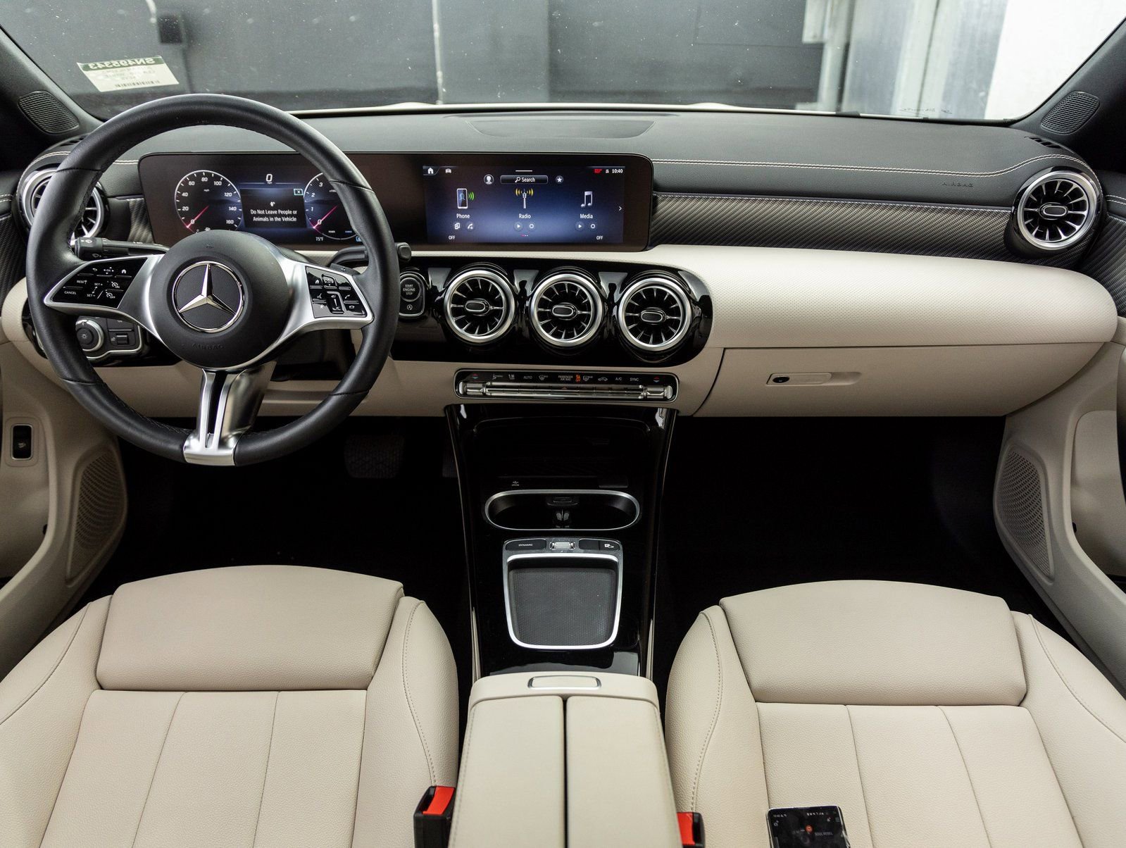 Used 2025 Mercedes-Benz CLA 250 image 12