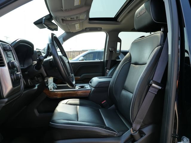 Used 2017 Chevrolet Silverado 1500 High Country AWD/4WD image 11