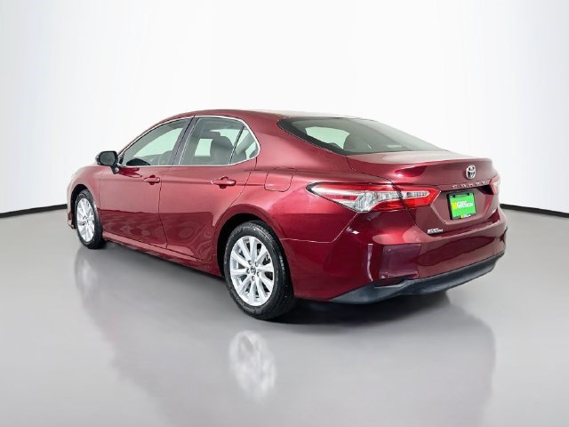 Used 2018 Toyota Camry LE w/ Convenience Package FWD image 7