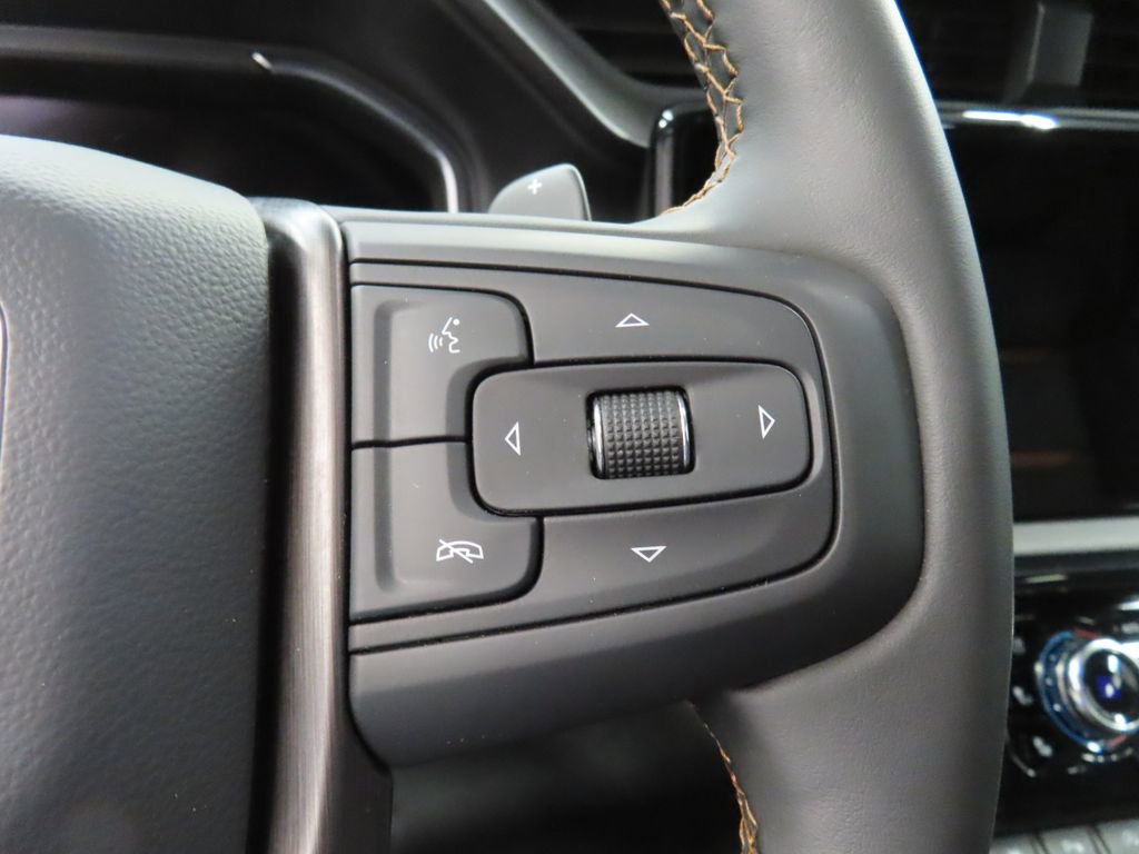 Used 2025 GMC Sierra 1500 AT4 w/ AT4 Premium Package AWD/4WD image 68