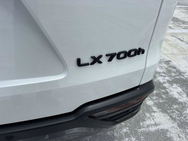 Certified 2025 Lexus LX 700h Luxury w/ Appearance Package AWD/4WD image 26