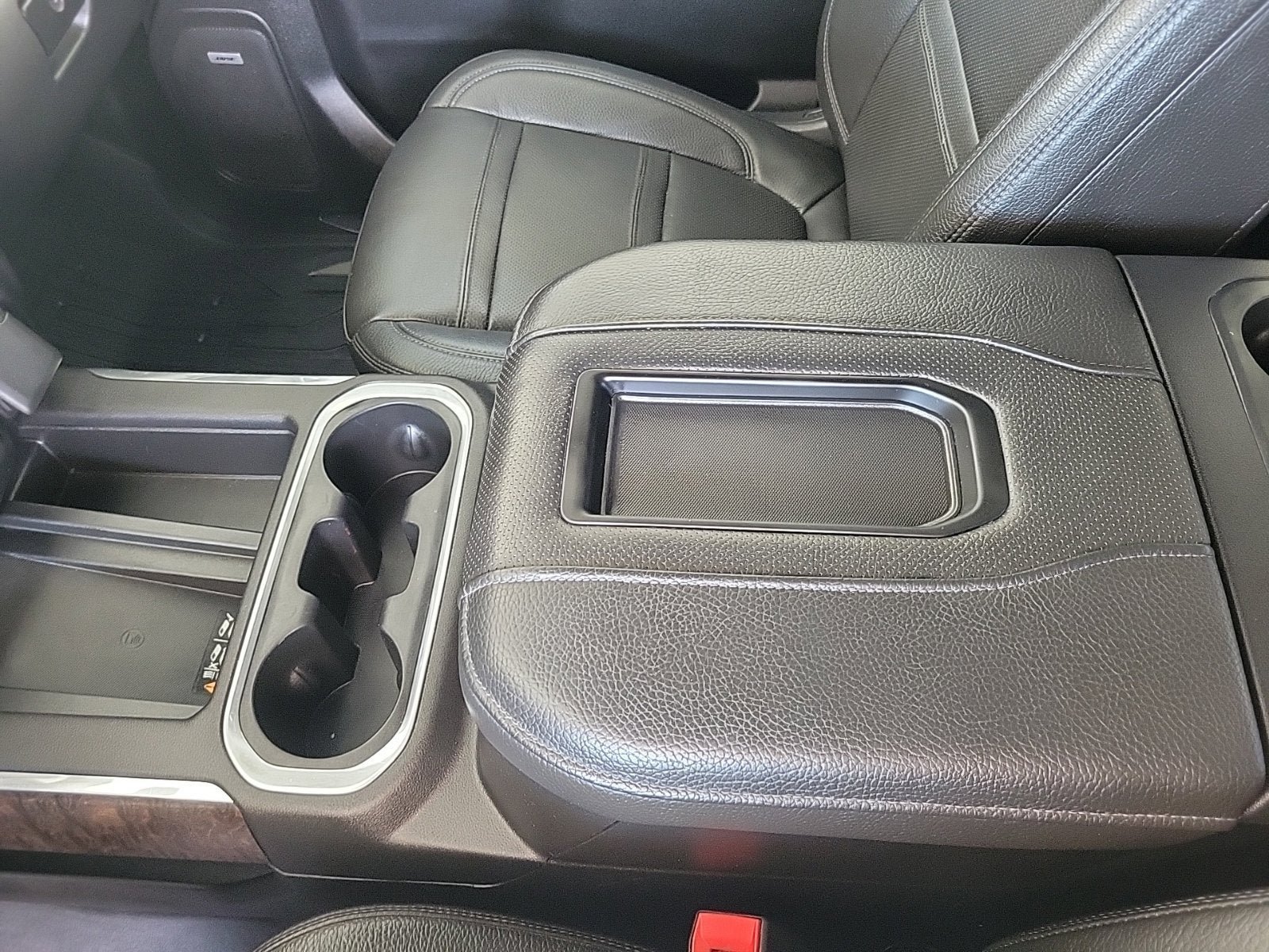 Certified 2019 GMC Sierra 1500 Denali w/ Denali Ultimate Package AWD/4WD image 24