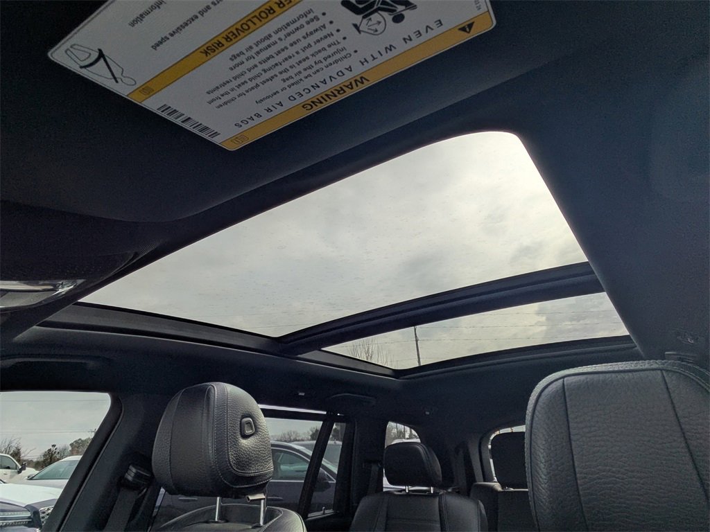 Used 2021 Mercedes-Benz GLS 580 4MATIC image 20