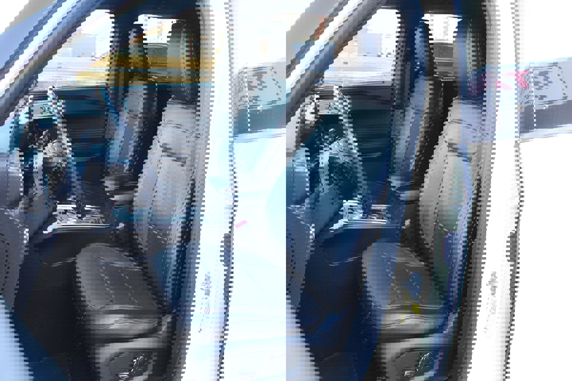 Used 2020 Ford Explorer Limited image 52