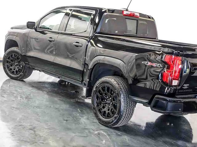 Used 2026 Chevrolet Colorado W/T w/ WT Custom Package AWD/4WD image 11
