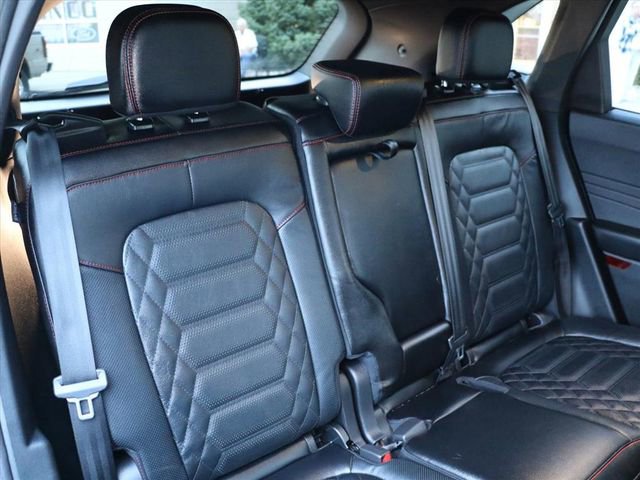 Used 2023 Ford Escape ST-Line Elite w/ Premium Technology Package image 7