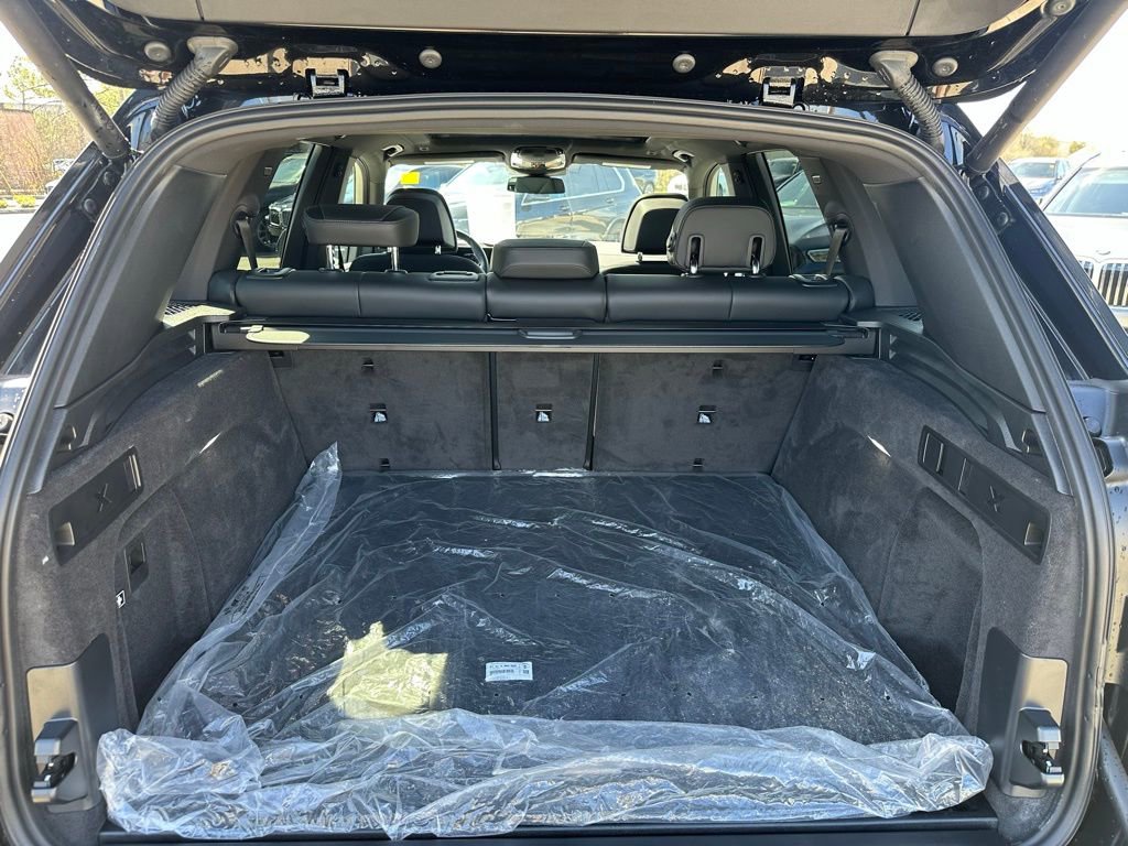 Certified 2026 BMW X5 sDrive40i w/ Climate Comfort Package image 28