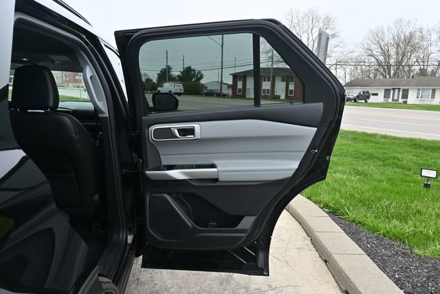 Used 2022 Ford Explorer XLT w/ Equipment Group 202A image 20