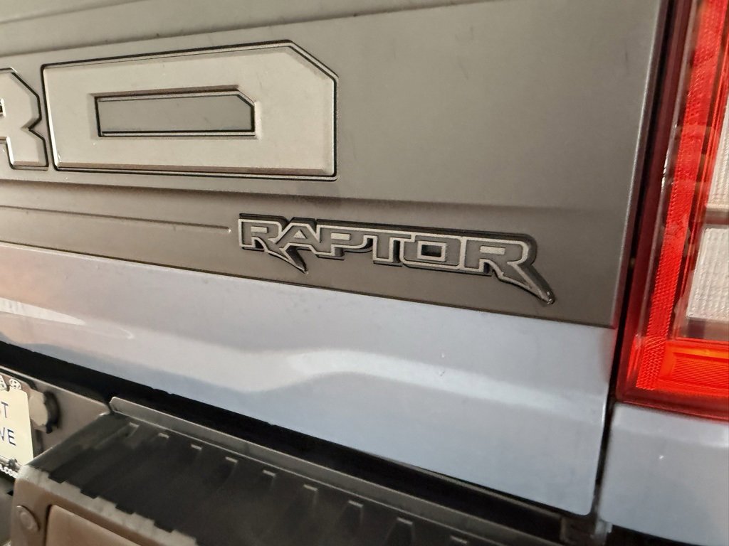 Used 2023 Ford F150 Raptor w/ Raptor Carbon Fiber Package image 8