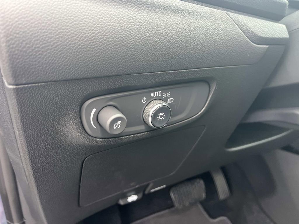 New 2026 Buick Encore GX Sport Touring w/ Advanced Technology Package image 15