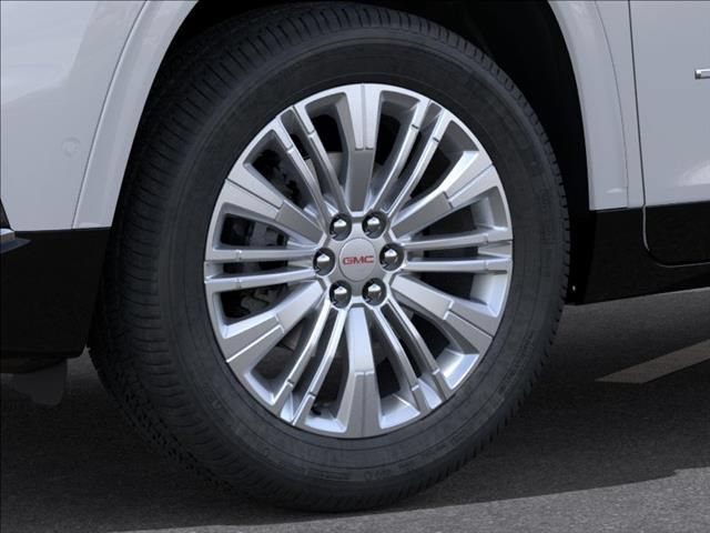 New 2027 GMC Acadia Denali FWD image 9