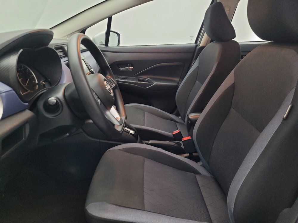 Used 2024 Nissan Versa SV image 17