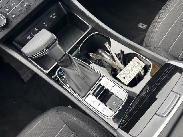 Used 2026 Hyundai Santa Cruz SE image 32