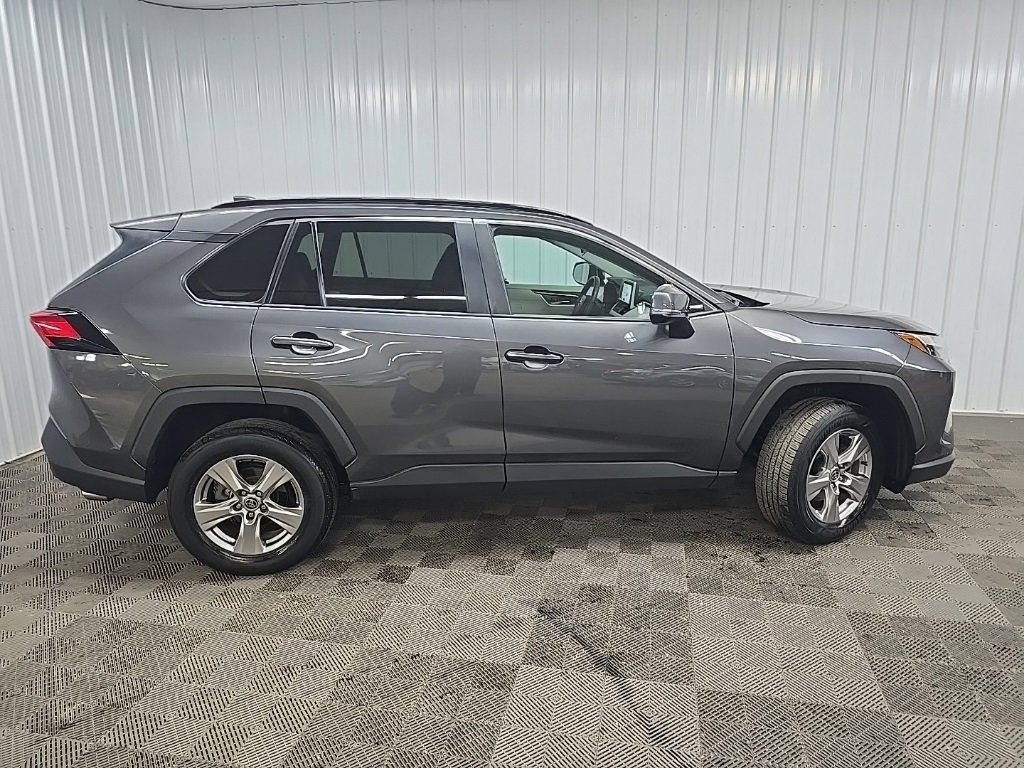 Used 2023 Toyota RAV4 XLE image 2