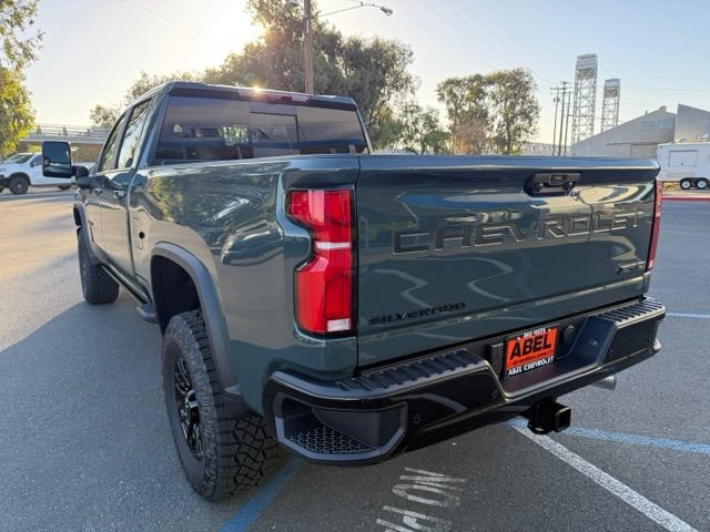New 2026 Chevrolet Silverado 2500 ZR2 w/ LPO, Dark Essentials Package AWD/4WD image 11