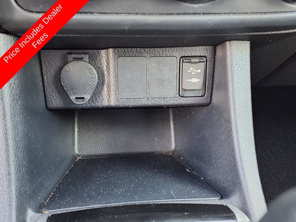 Used 2017 Toyota Corolla L FWD image 23