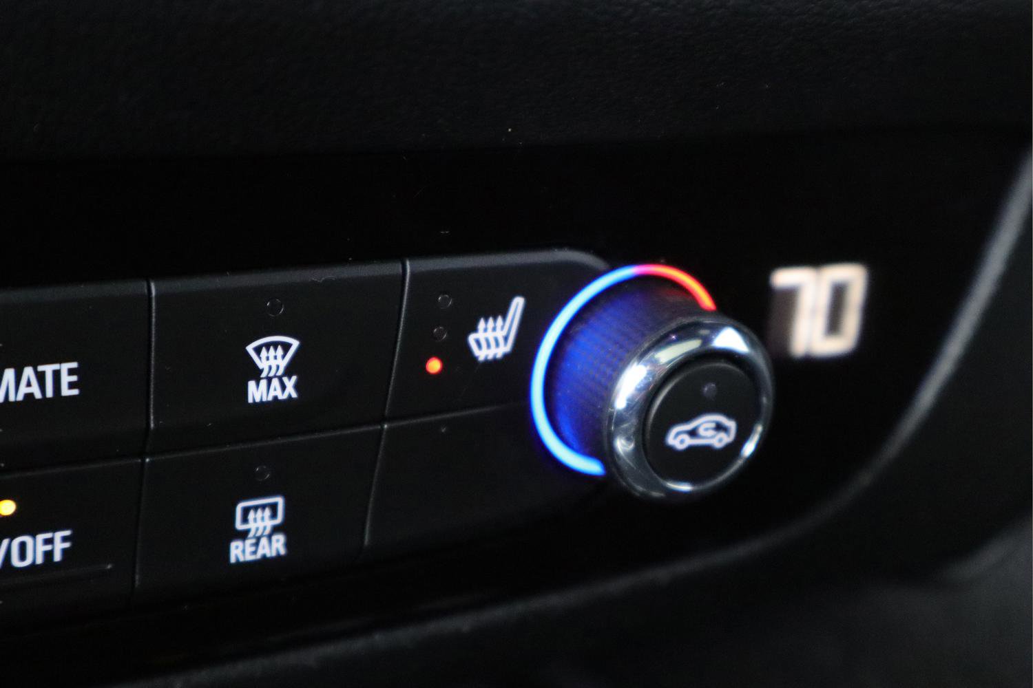 Used 2023 Buick Enclave Essence w/ Experience Buick Package image 23
