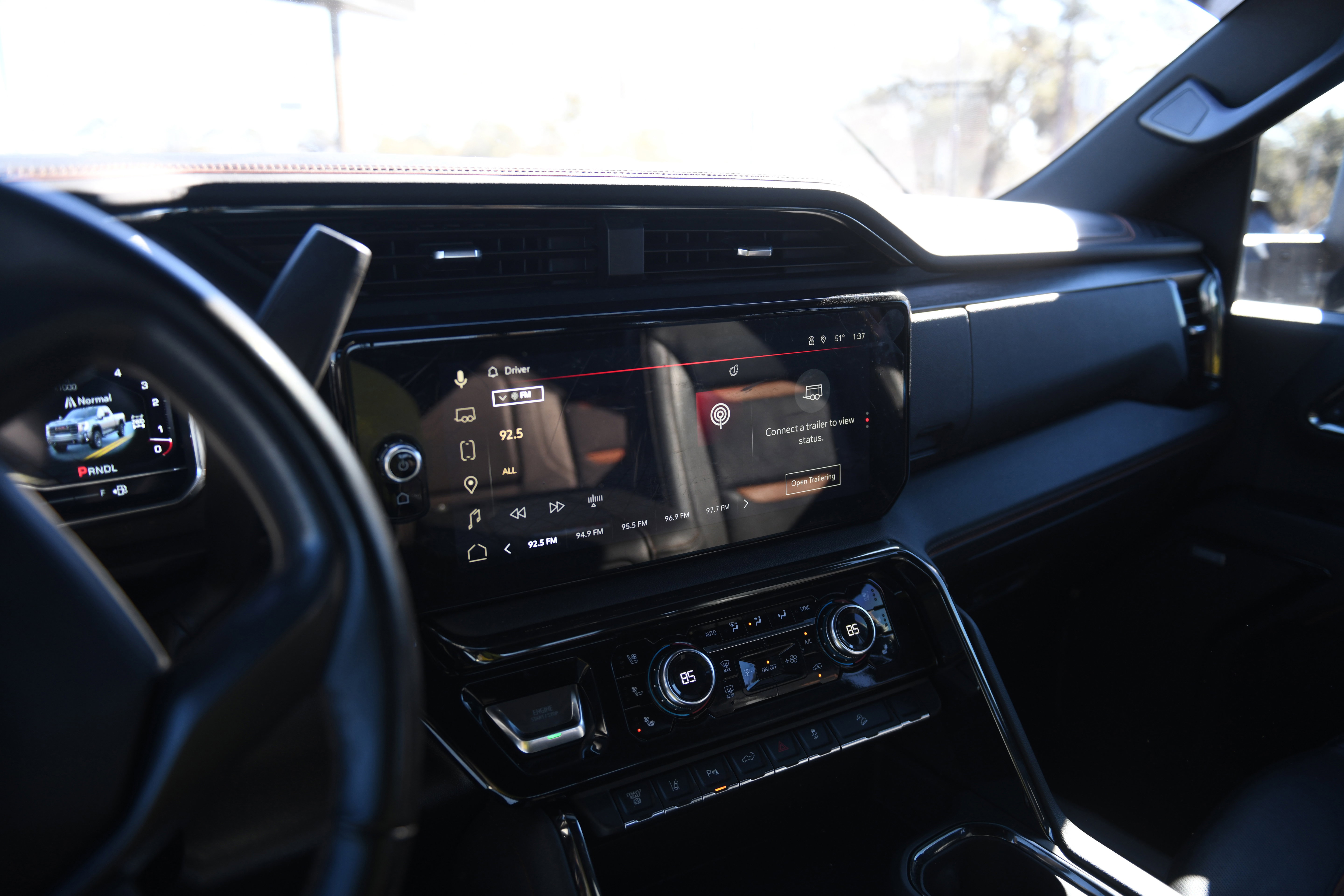 Used 2024 GMC Sierra 2500 AT4 w/ Technology Package image 27