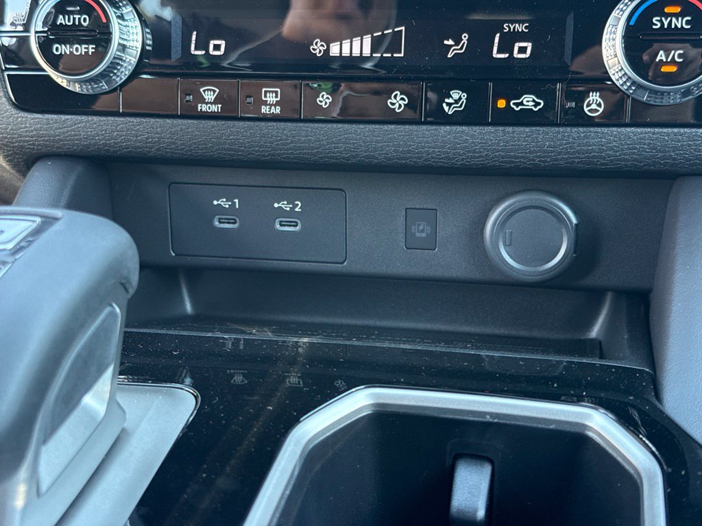 New 2026 Mitsubishi Outlander LE FWD image 29