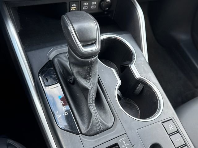 Used 2025 Toyota Highlander XSE image 20