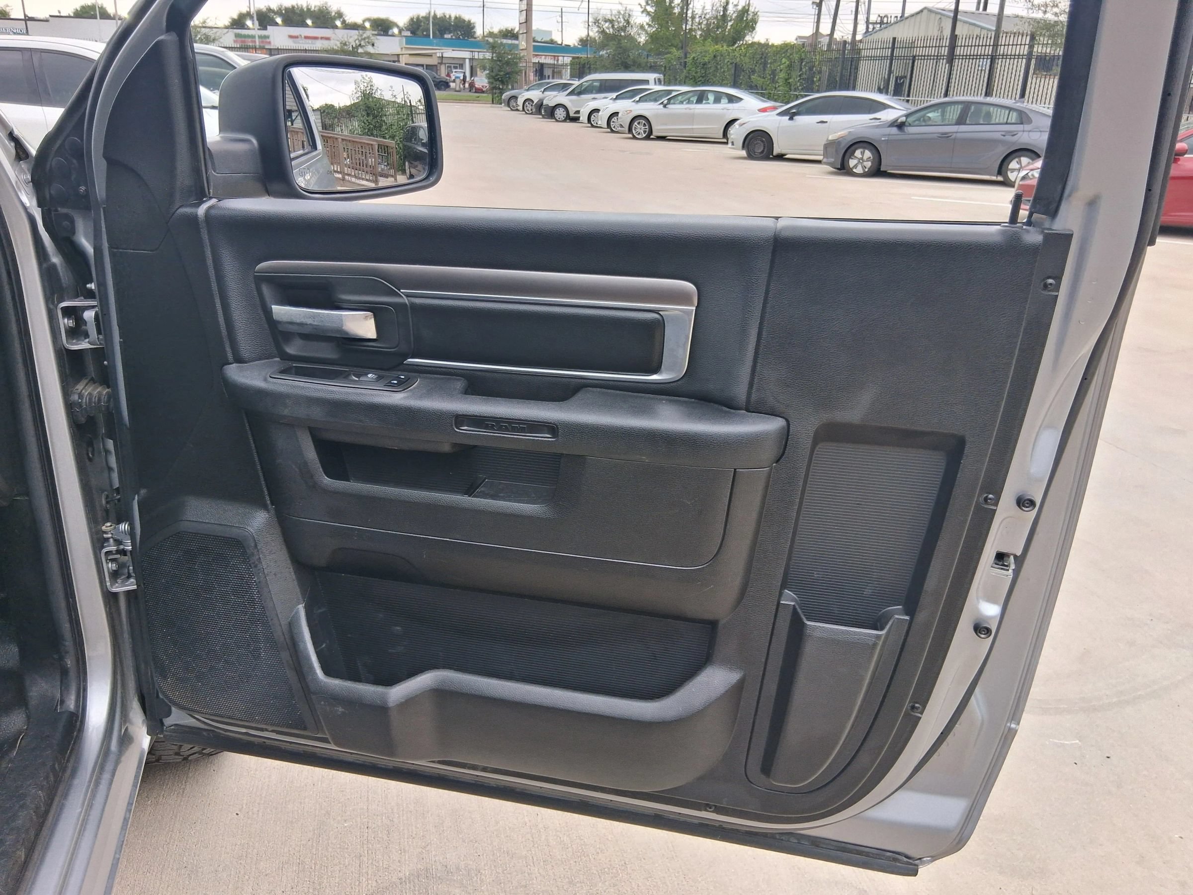 Used 2021 RAM 1500 Classic Tradesman AWD/4WD image 30