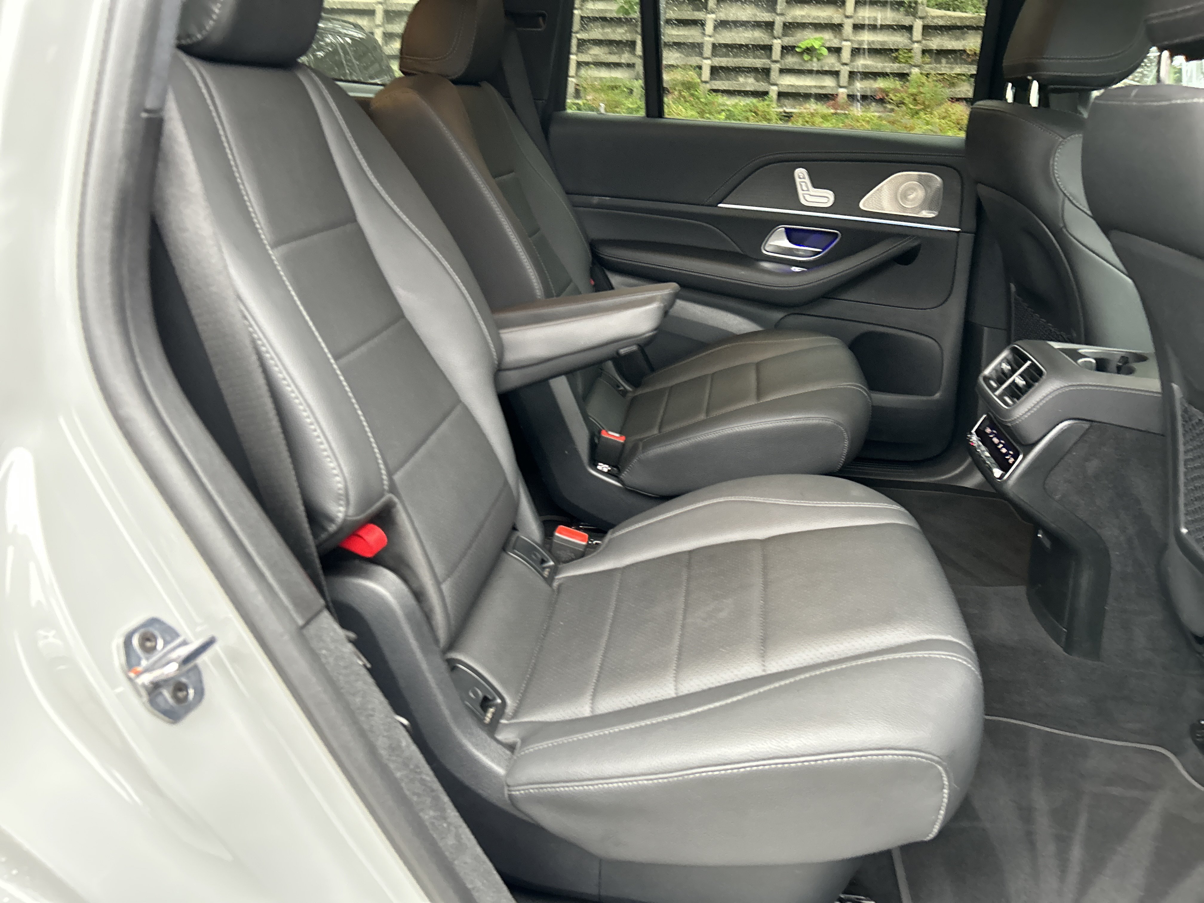 Certified 2025 Mercedes-Benz GLS 450 4MATIC image 50