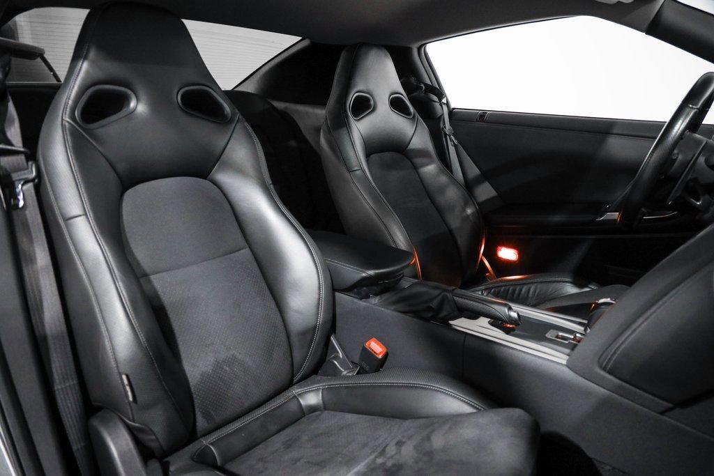 Used 2009 Nissan GT-R Premium image 31