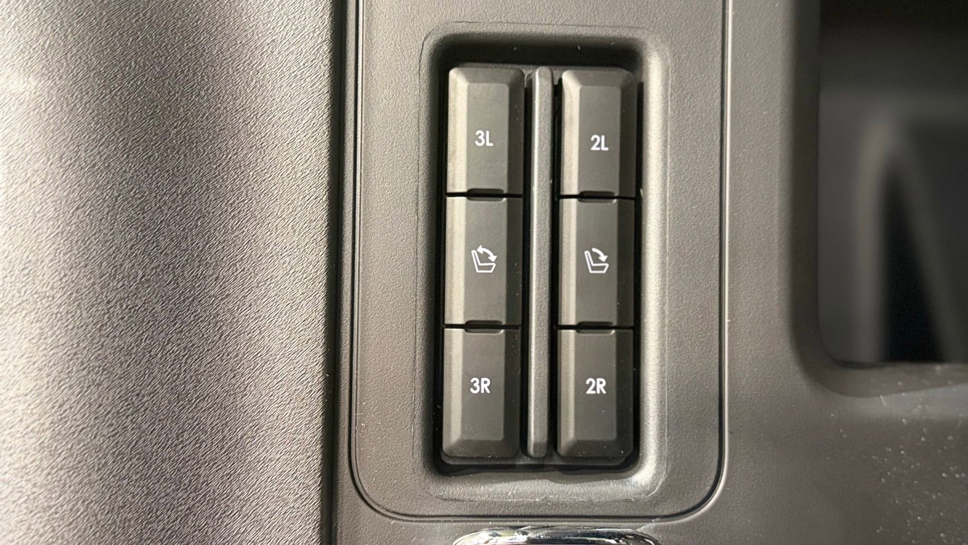 New 2026 Lincoln Navigator L Reserve image 35